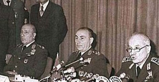 12 Eylül davasında Evren ile Şahinkaya yargılandı. Savcı "ağırlaştırılmış müebbet"