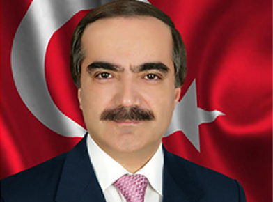 Sakarya Valisi Hüseyin Avni Coş,un 15 Temmuz gecesi darbeye karşı