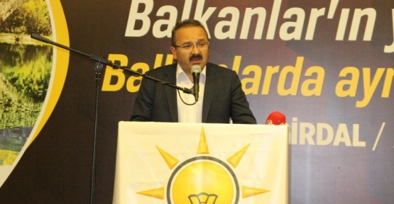 Gaziosmanpaşa AK Parti ilçe başkanlığı teşkilatı tam kadro Gaziosmanpaşa'da yürüdü.
