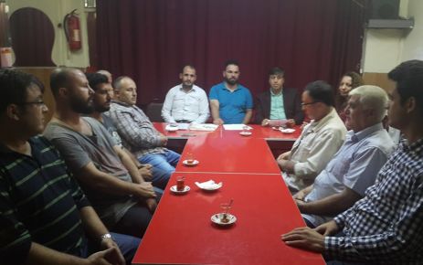 Gaziosmanpaşa AK Parti İlçe Başkanlığı Mevlana Mahalle Teşkilatı toplandı.
