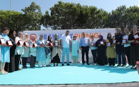 Belediye Başkanı Hasan Tahsin Usta,İlçe Başkanı Serkan Acar ve milletvekilleri,Gaziosmanpaşa