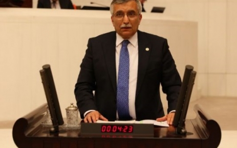 AK Parti Merkez Karar Yürütme Üyesi ve Balıkesir Milletvekili Yavuz