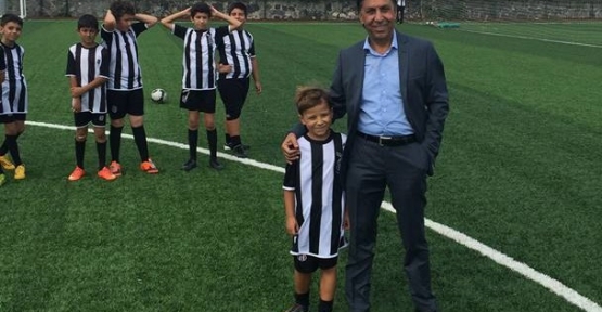 Doğu ve Güneydoğular Konfederasyon Genel Başkanı Seyit Ateş'e, AK Parti