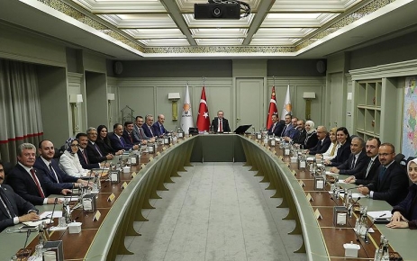 AK Parti  yeni MYK üyelerini belirledi.