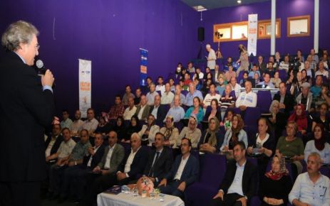 AK Parti Sürekli Eğitim Merkezi Eğitim Programları ilçelerde devam etti.