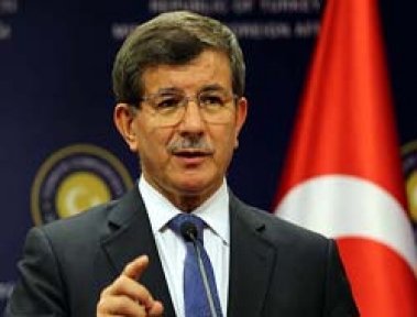 Dışişleri Bakanı Ahmet Davutoğlu, "İddialar gerçekse bize en tutarlı izahat