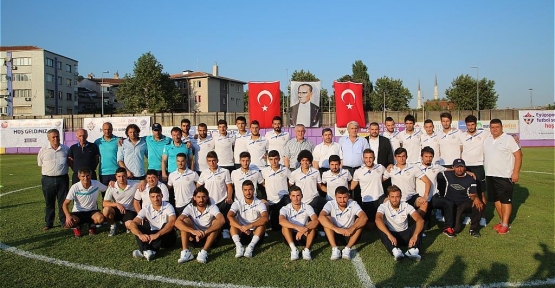 Eyüp Amatör Kulüpler Birliği Başkanı Yahya Sünnetçi, Eyüp Belediye Başkanı