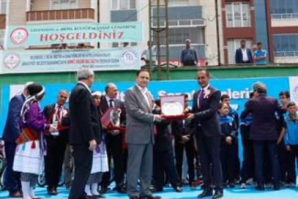 Arnavutköy Belediyesi tarafında organize edilen, İlçe Milli Eğitim Müdürlüğü ve