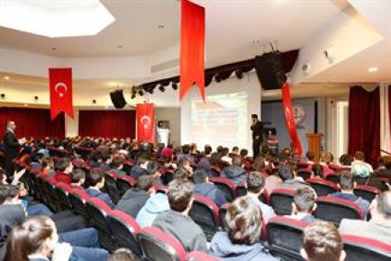 Arnavutköy Belediyesi  İstiklal Marşı'nın Kabulü ve Mehmet Akif Ersoy'u