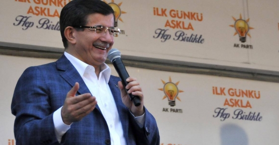 Başbakan Ahmet Davutoğlu partisinin Kocaeli mitinginde önemli açıklamalar yaptı.
