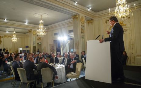 Başbakan Ahmet Davutoğlu, "Türkiye'de her bir ilde, her bir ilçede,