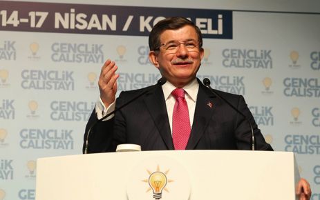 Başbakan Davutoğlu, yola çıkarken özgür, donanımlı, kendine güveni tam bir