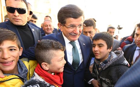 Başbakan Ahmet Davutoğlu Mardin Artuklu Üniversitesi'nde "Kardeşlik Buluşmaları Mardin" konferansına