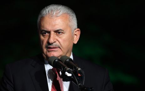 Başbakan Yıldırım, "Ülkemiz üzerinde hain emelleri olanlara kol kanat gerenler