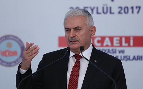 Başbakan Yıldırım, "Türkiye her bakımdan büyüyor, gelişiyor. Siz öyle kulak