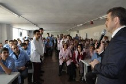AK Parti Gaziosmanpaşa belediye başkan adayı Hasan Tahsin Usta Küçükköy