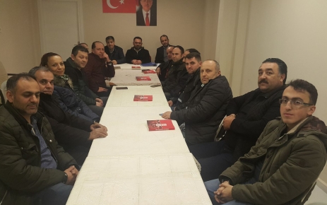 AK Parti Mevlana Mahalle Başkanı Bayram Korkmaz “Mevlâ görelim neyler.Neylerse