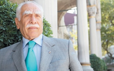 İlahiyat Prof.Dr. Emin Işık ebediyete yürüdü.