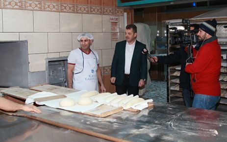 Gaziosmanpaşa Belediye Başkanı Hasan Tahsin Usta, sabah erken saatlerde ilçedeki