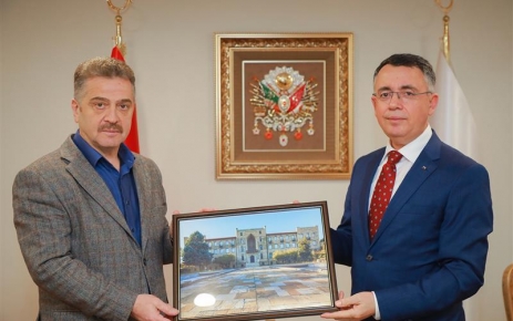 Başkan Hasan Tahsin Usta, Kırcaali Belediye Başkanı Hasan Azis’i ağırladı Gaziosmanpaşa Belediye Başkanı Hasan Tahsin Usta "Kırcaali kültürel ve