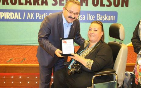 AK Parti Gaziosmanpaşa İlçe Başkanı Şahin Pirdal,Gaziosmanpaşalı engellileri ziyaret etti