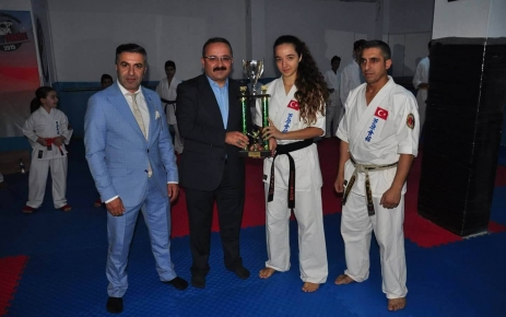 AK Parti Gaziosmanpaşa ilçe başkanı Şahin Pirdal "Toplumun birlik ve