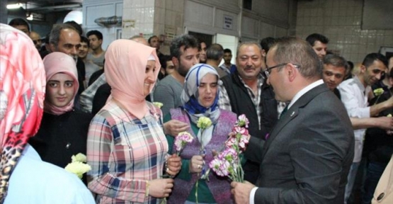 Gaziosmanpaşa AK Parti İlçe Başkanı Av.Şahin Pirdal tekstilcileri ziyaret etti.
