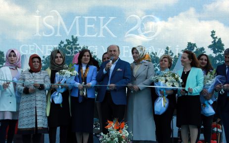 Başkan Kadir Topbaş’ın katıldığı İSMEK’in 20. Yıl Genel Sergisi ve