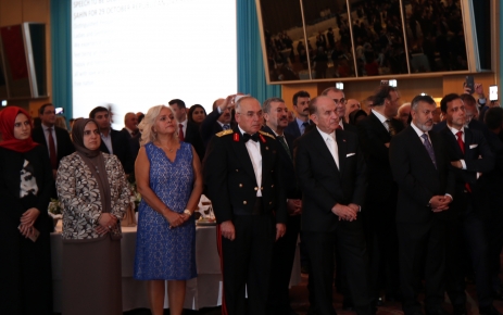  Başkan Kadir Topbaş “Yarınlarımızı Cumhuriyet coşkusuyla hazırlamalıyız” dedi.