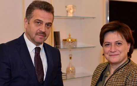 Gaziosmanpaşa Belediye Başkanı Hasan Tahsin Usta, Bakan Fatma Güldemet Sarı’yı