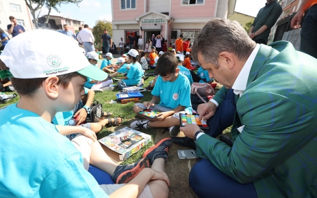 Gaziosmanpaşa Belediyesi Bilgi Evi öğrencileri, bilgisayar ve telefon bağımlılıklarına karşı,
