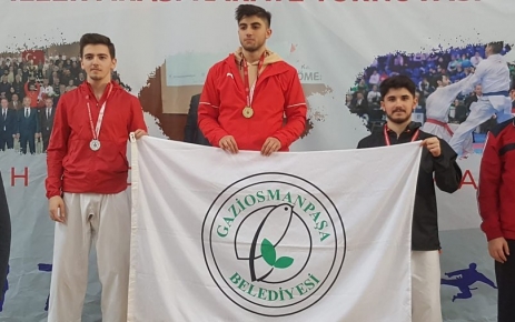 Gaziosmanpaşa Belediye Başkanı Hasan Tahsin Usta "İller arası Karate Turnuvası'na