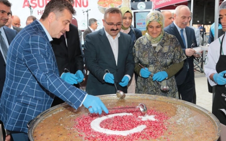 Gaziosmanpaşa Belediyesi, Muharrem ayı nedeniyle on binlerce vatandaşa  tonlarca