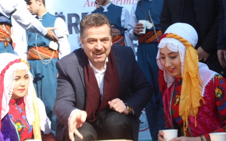 Gaziosmanpaşa Belediye Başkanı Hasan Tahsin Usta "Anadolu geleneği Tarhana çorbası