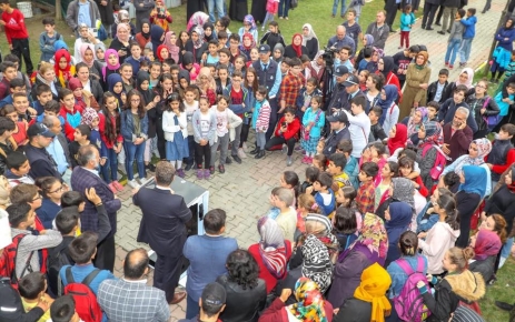 Gaziosmanpaşa Belediye Başkanı Hasan Tahsin Usta "Mevlana Mahallesi Bilgi Evi'nin