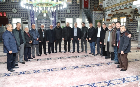 Gaziosmanpaşa Belediye Başkanı Hasan Tahsin Usta, Mevlana Mahalle Başkanı Yusuf