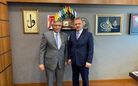 Gaziosmanpaşa Belediye Başkanı Hasan Tahsin Usta, Bitlis Valisi Oktay Çağatay’ı