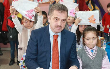 Gaziosmanpaşa Belediye Başkanı Hasan Tahsin Usta,Gazi Ahmet Muhtar Paşa İlkokulu