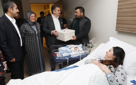 Gaziosmanpaşa Belediye Başkanı Hasan Tahsin Usta "Yeni yılda dünyaya gözlerini