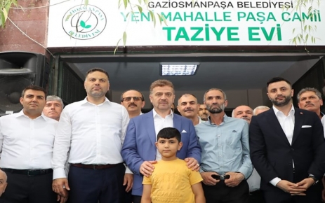 Gaziosmanpaşa Belediye Başkanı Hasan Tahsin Usta, Yenimahalle taziye evini törenle