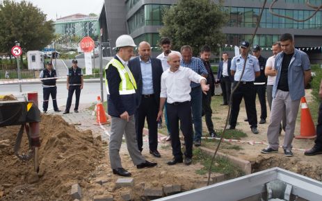 Gaziosmanpaşa Belediye Başkanı Hasan Tahsin USTA, ilçede yürütülen yeraltı çöp