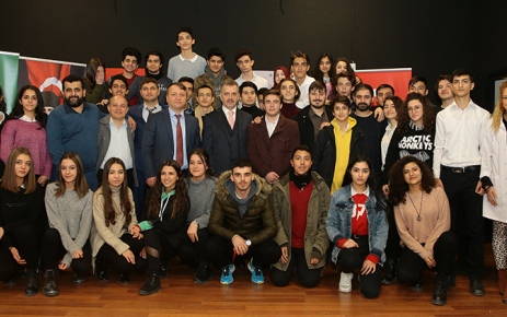 Gaziosmanpaşa Belediye Başkanı Hasan Tahsin Usta, eğitimin kültür, sanat ve