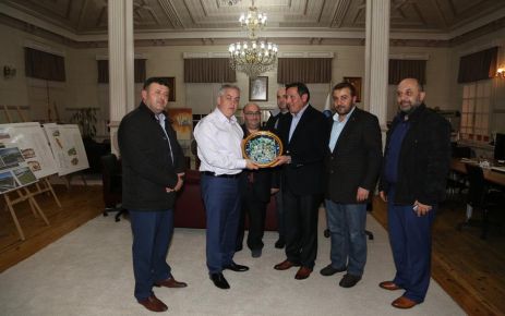 Eyüp Belediye Başkanı Remzi Aydın'ı başkanlar ziyaret etti.
