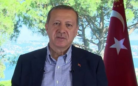 Cumhurbaşkanı Erdoğan, “Aynı kıbleye yönelen Müslümanlar, kalpleriyle, ruhlarıyla, tüm benlikleriyle