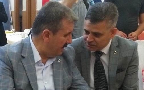 BBP Genel Başkanı Destici, Gaziosmanpaşa kongresine katıldı BBP Gaziosmanpaşa ilçe başkanı Fedai Karakol "11.Olağan kongremize teşrif eden