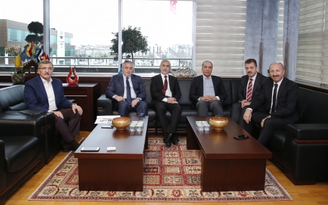 Sultangazi Belediye Başkanı Cahit Altunay, İstanbul 2. bölge belediye başkanlarını