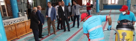 Gaziosmanpaşa Belediyesi, Ramazan Ayı’na kısa bir süre kala camilerdeki temizlik