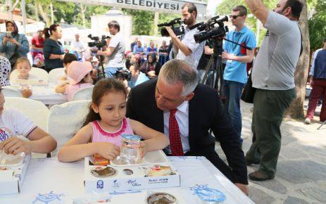 Eyüp Belediyesi, çocuklara orucu sevdirmek amacıyla yapılan Tekne Orucu etkinliğinde
