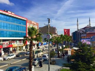 Arnavutköy Belediyesi tarafından ilçenin çeşitli bölgelerine konulan kablosuz internet erişimi