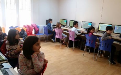 Gaziosmanpaşa Belediyesi, ‘Klavyenin Kahramanları’ isminin verildiği proje kapsamında ilk ve